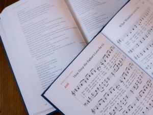 Cantatedominobinding 29 Large